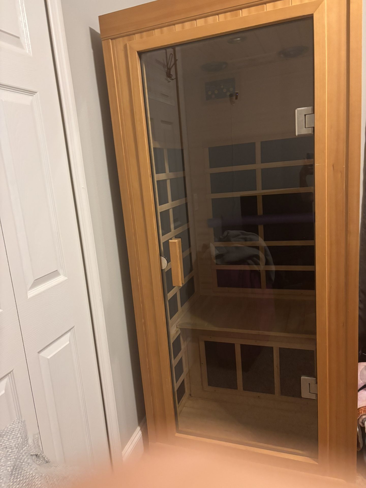 Infrared Wooden Sauna Room