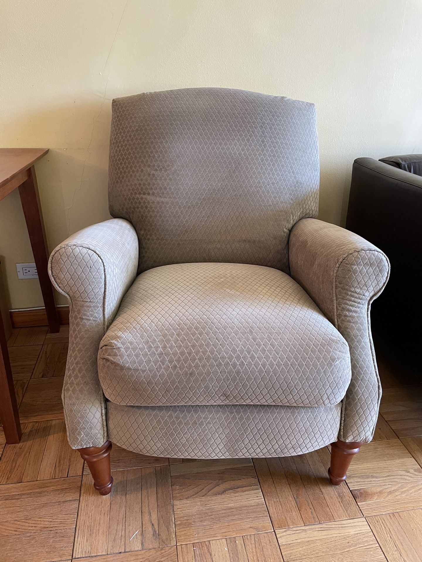 Recliner Accent Chair