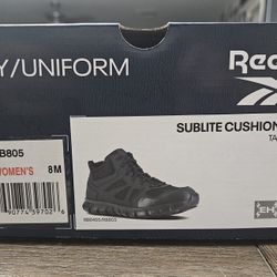Reebok Women's SIZE 8 Mid Cut Boots
