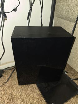 Samsung sound bar and subwoofer