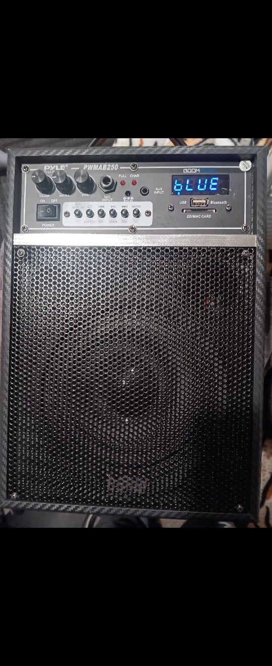 Pyle Portable Karaoke/Bluetooth Speaker