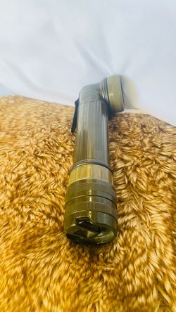 WWII Mil issued flash light