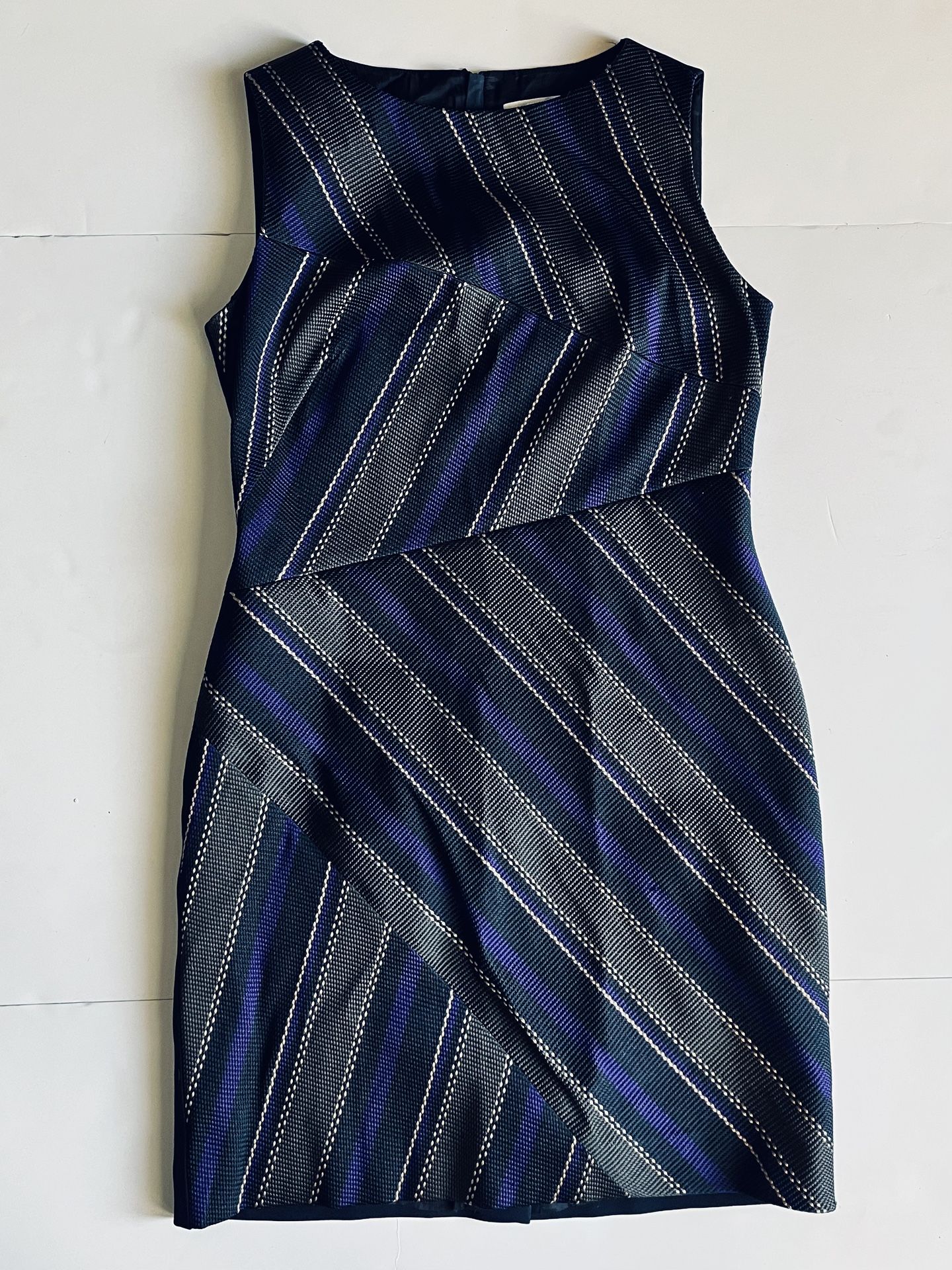Hugo Boss BOSS Demora Modern Wool Blend Plaid Blue Sleeveless Dress Size 10
