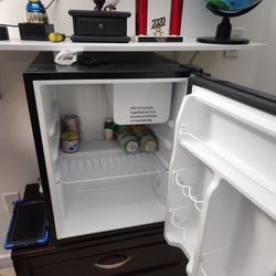 Mini refrigerador 