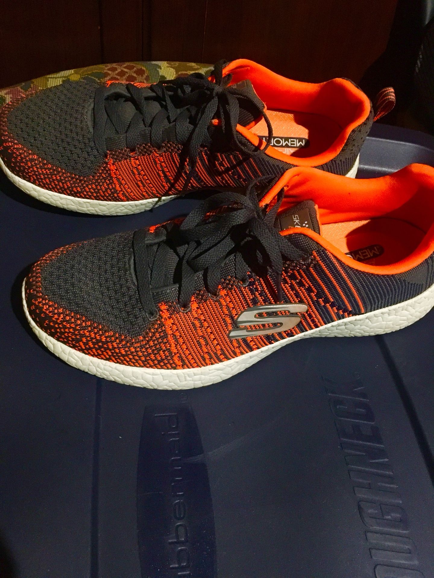 Sketchers shoes sz:8