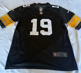 Nike Pittsburgh Steelers alternate game jersey for wide receiver JuJu Smith-Schuster
