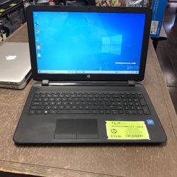 HP 15-F211WM Laptop 15.6” 8GB RAM 256GB SSD DVD-RW Webcam WiFi HDMI Windows 10