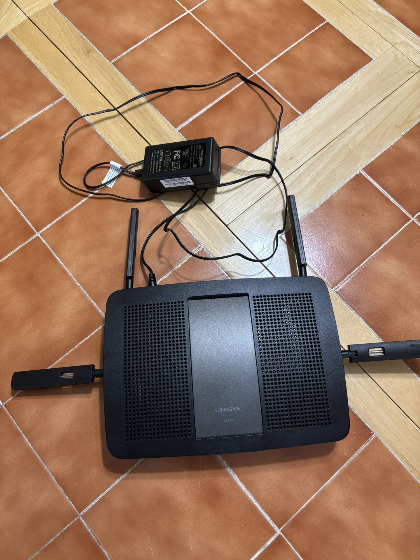 Linksys E8400 Dual Band Router