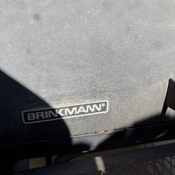 BAR-B-Q PIT/SMOKER