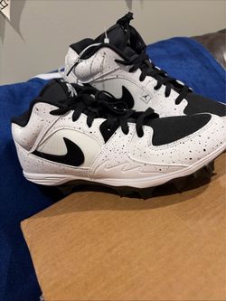 Jordan Stadium 90 Low TD Football Cleats White Black Men's | Size 10