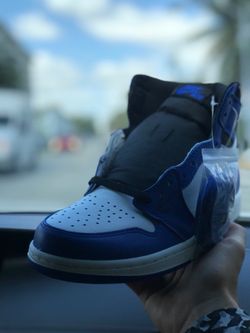 Game Royal Jordan ones size 8.5,9,9.5,9.5