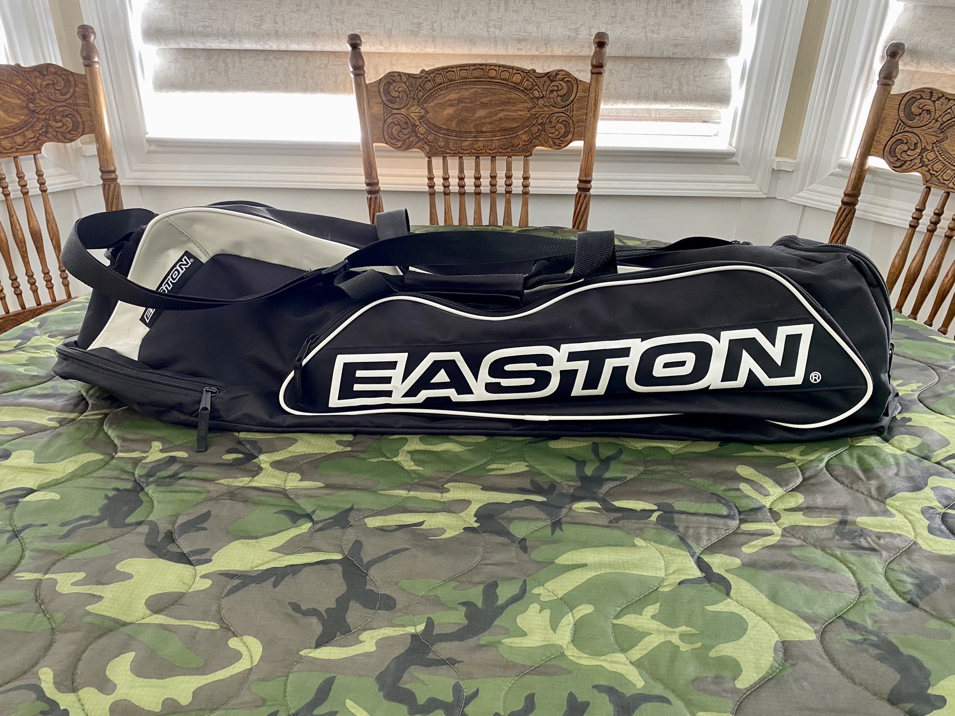 Easton Baseball/Baseball Glove/Bat Gear Bag