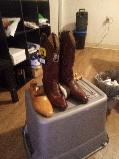Brand New Dan's Boots