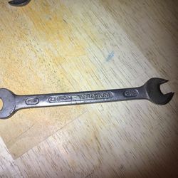 Thin Professional Grade Wrench Set. 