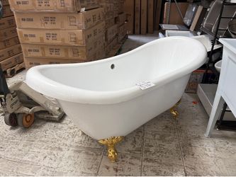 Freestanding bathtub