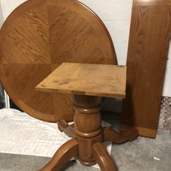Round 46” Dining Table & 4 Chairs Set