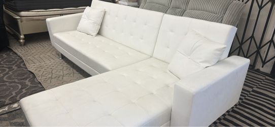 New 99x62 sleeper sectional couch / free delivery