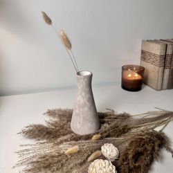Minimalist rustic hand-painted small Bud vase 7“ tall- Beige wash