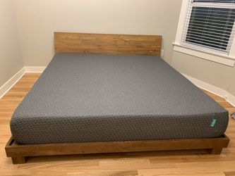 Tuft & Needle Mint king size mattress
