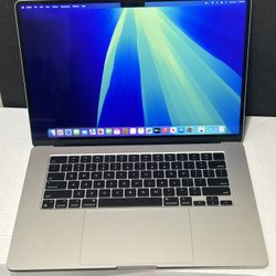 Macbook Air 15 inch 2023 M2 8 gb ram 256 gb ssd silver  