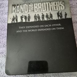 Band of Brothers Steelbook DVD Complete Series (6-Disc Set) – Collector’s Tin