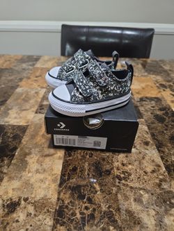 Size 2 Infant Converse