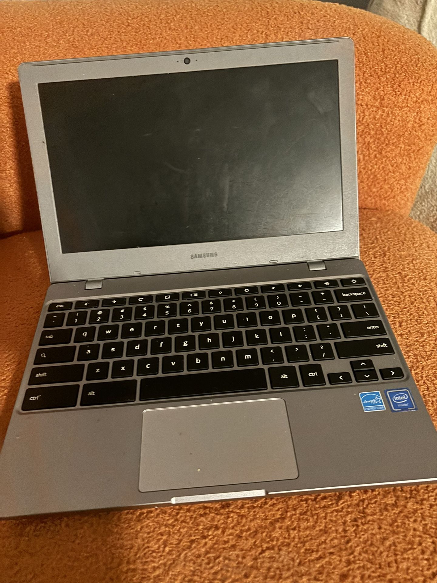 Chromebook