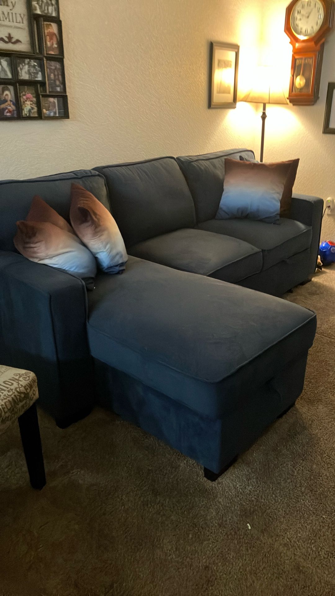 Sofa With Chaise