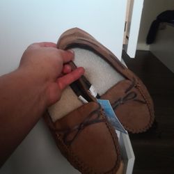 Slippers 