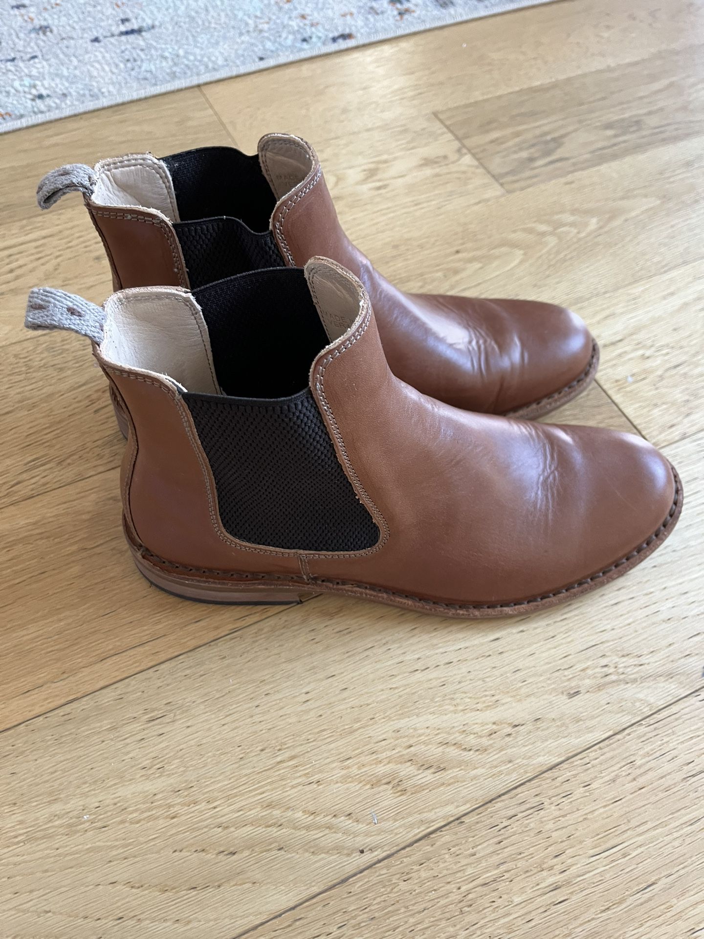 Astorflex Bitflex Chelsea Boots Size 9 Men’s Shoes