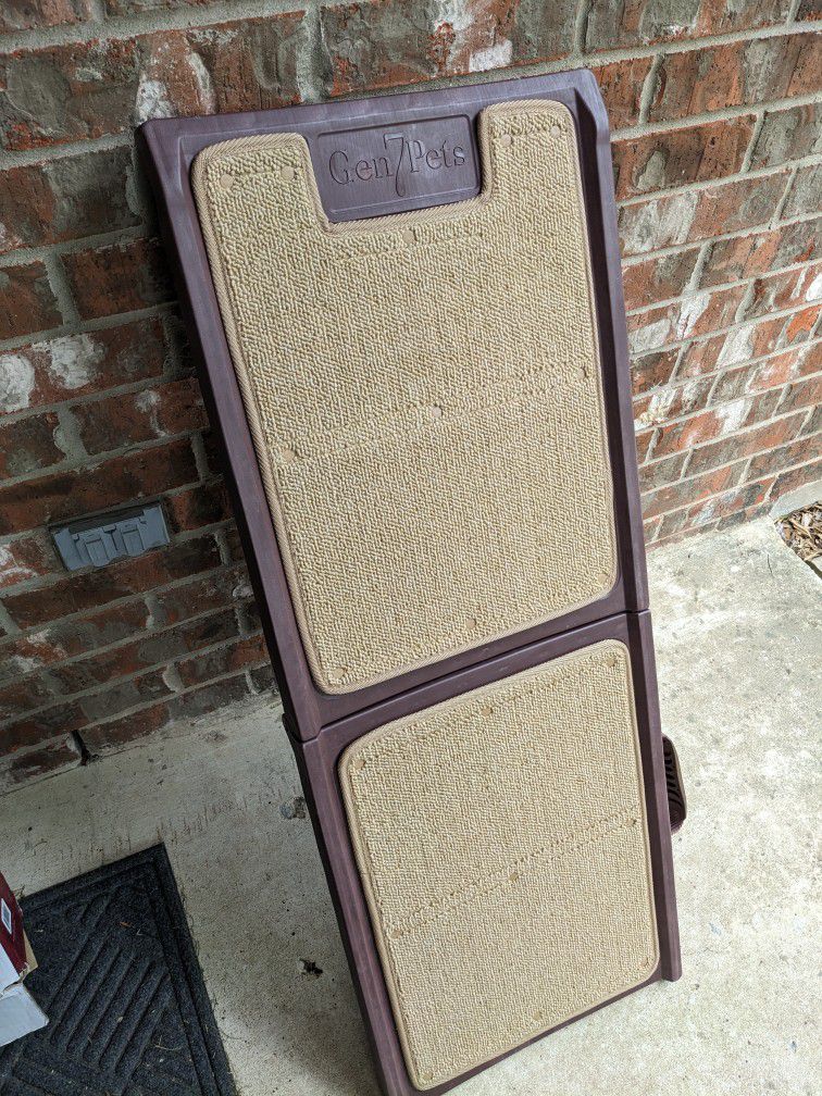 Pet Ramp Foldable. Like New Or New