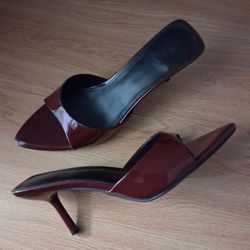 Qiv Heels