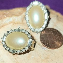 Vintage Faux Pearl Earrings 