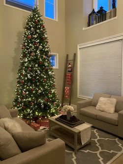 12 Ft Christmas Tree (No Lights)