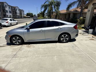 Honda civic 2021