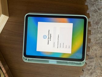 iPad a16 like new