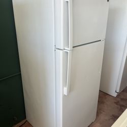 Ge Refrigerator 