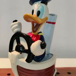 VINTAGE DONALD DUCK BANK