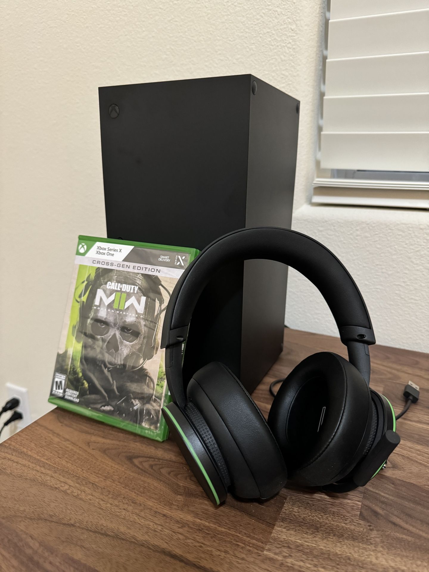 Xbox Series X (1TB) With Gaming Wireless Headset