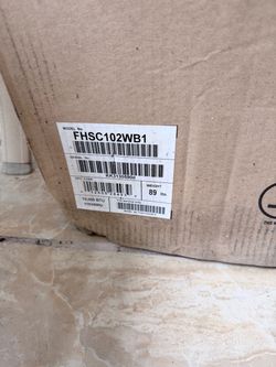 Brand new never used Frigidaire 10,000 BTU Air - Conditioner $400