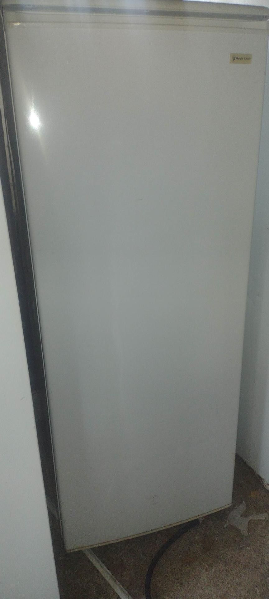 BRAND NEW SINGLE DOOR SPACE SAVER REFRIGERATOR