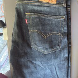 Levi’s 