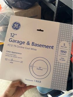 12" Garage Light
