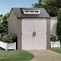 Rubbermaid 7 ft. x 7 ft. Storage Shed
