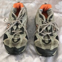 Boys size 1 New Balance