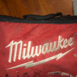 Milwaukee Impact Driver Bundle Charger And Bids