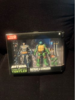 GameStop Exclusive DC Collectibles action figure 2-pack features Batman and Leonardo