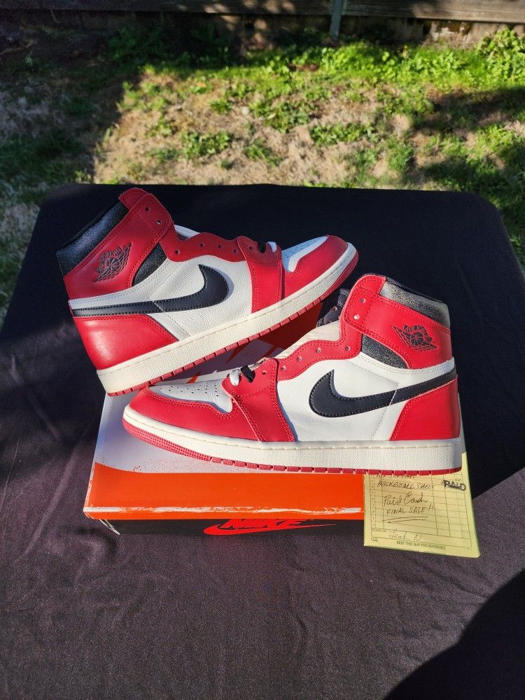 Jordan 1 Chicago Lost and Found SIZE 13