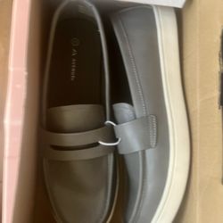 Men’s Brand New Grey Leather Loafers 