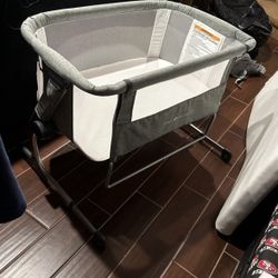 Baby Delight Bassinet